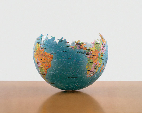 Globe puzzle