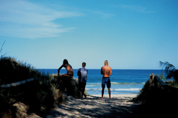 Three Guys, Main Beach, Gold Coast